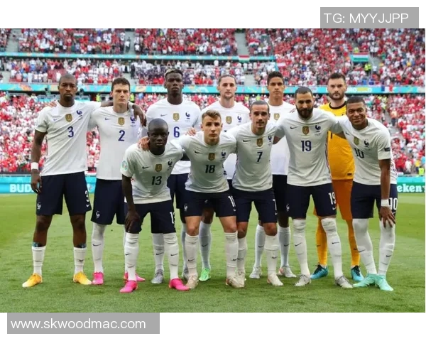 中国U21青年队迎战英格兰队展现年轻球员的实力与潜力